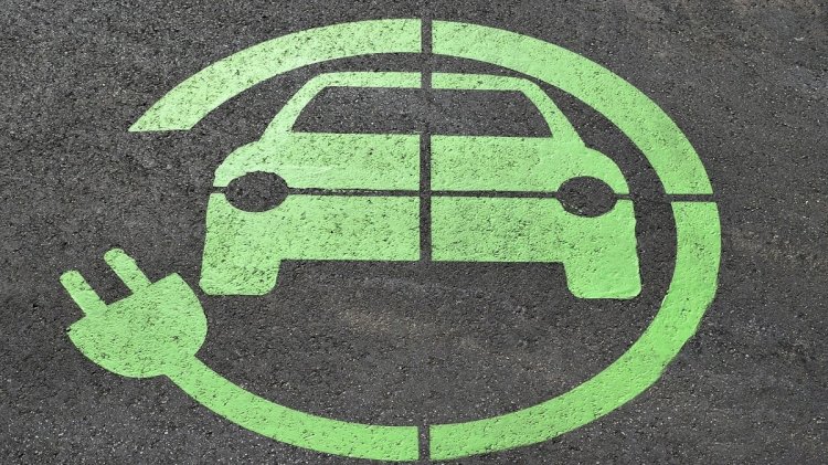 According to CRISIL, electric vehicles represent a $3 billion opportunity in India.