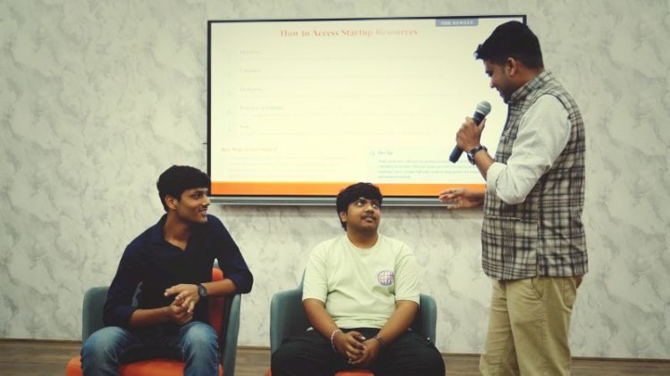 Role-Based Startup Simulation Learning: A Practical Entrepreneurship Classroom Model